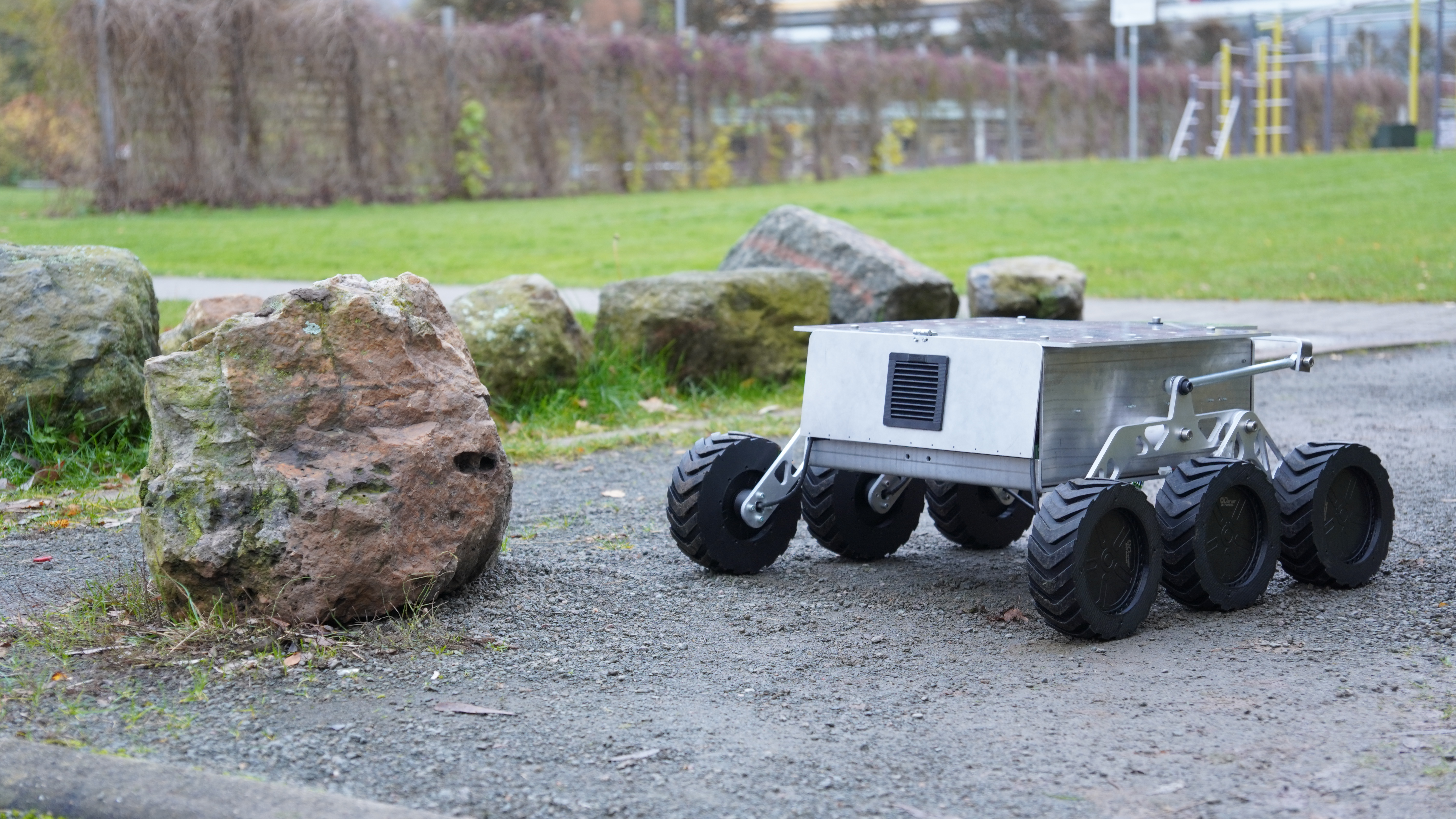 Autonomous obstacle traversal field test