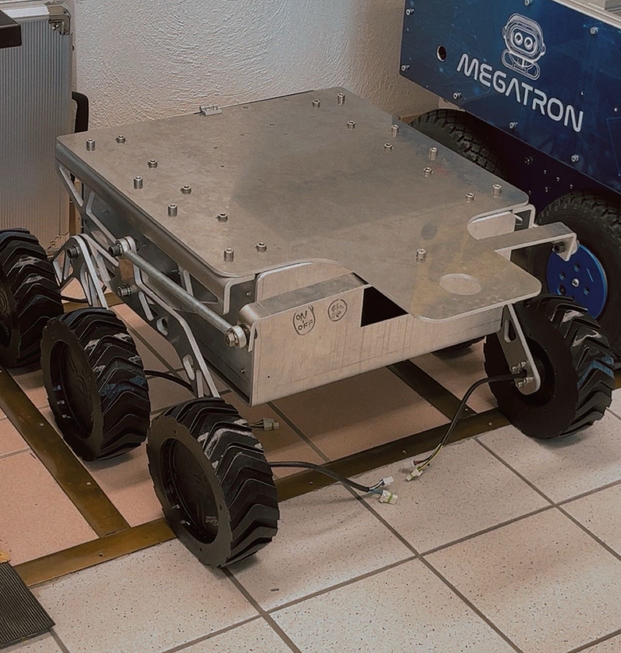 LEAP-One rover with 3D printed custom tires